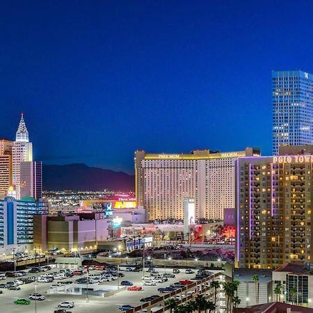 Mgm Signature-15-717 F1 Track & Strip View Balcony Las Vegas Exterior foto
